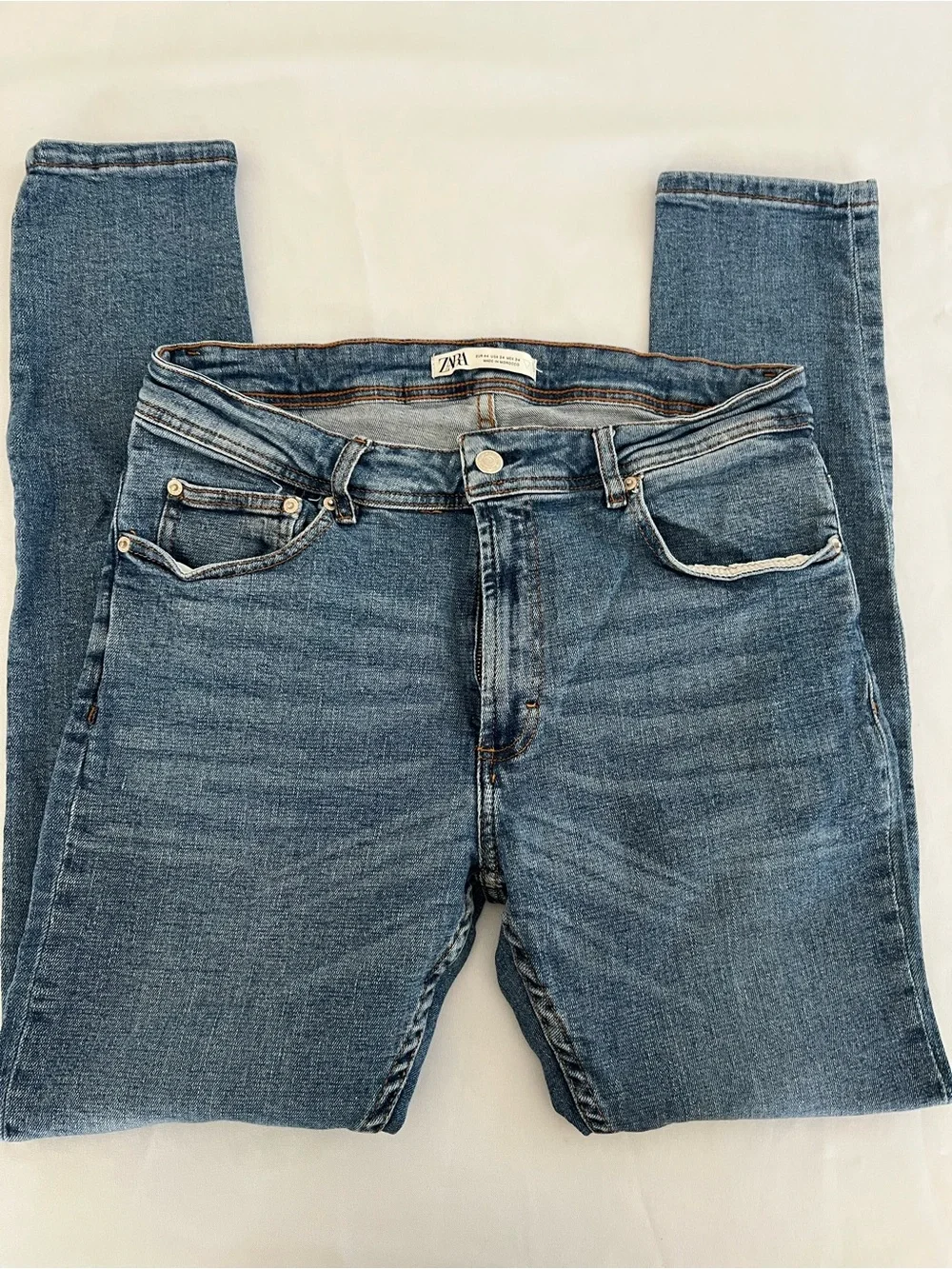 Zara Light Blue Denim Jeans with Brown Stitching